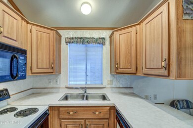 Kitchen 3