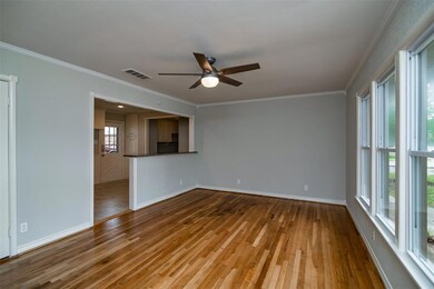 500 E Ellen Ave, Hurst, TX 76053 - photo 6