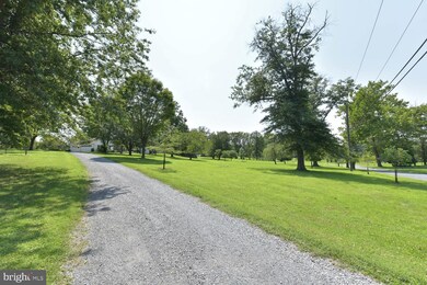 511 Warrenton Dr, Silver Spring, MD 20904 - photo 6