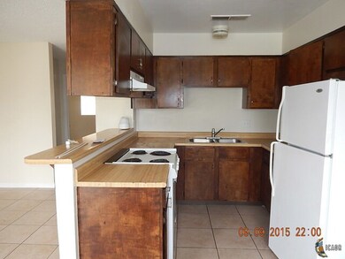 895 El Centro Ave, El Centro, CA 92243 - photo 7
