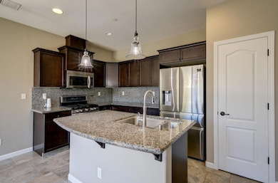 3260 Alps Ln, Clovis, CA 93619 - photo 6