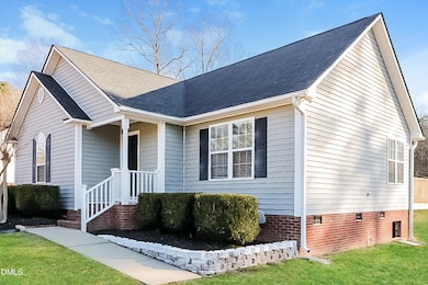 195 Percheron Dr, Zebulon, NC 27597 - photo 2