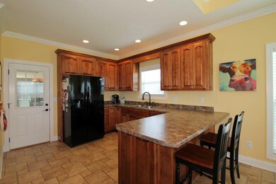 Lots of beautiful cabinets and counter space