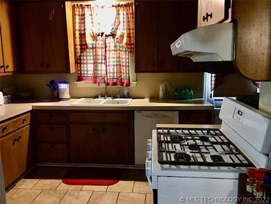 502 N C Ave, Cleveland, OK 74020 - photo 4