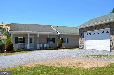 11 Norris Ln, Berkeley Springs, WV 25411 - photo 5