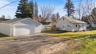 121 Oak St, Duluth, MN 55810 - photo 7