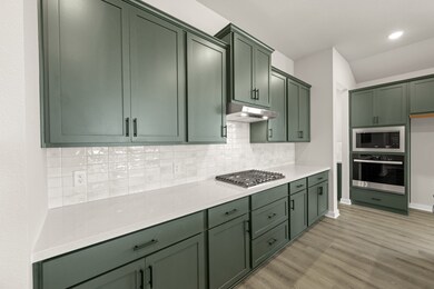 9321 Derry Ln, Little Elm, TX 76227 - photo 7