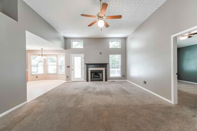 602 Arden St-24