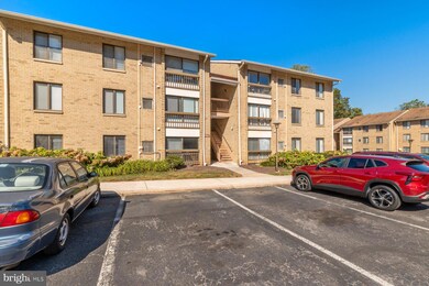 8867 Rollright Ct unit E, Columbia, MD 21045 - photo 2