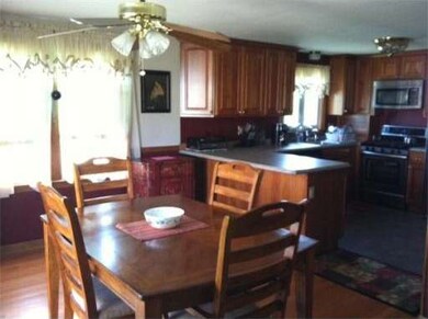 253 Broadway Rd unit 59, Dracut, MA 01826 - photo 5