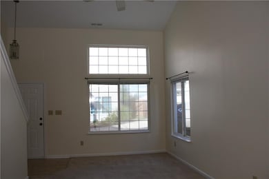 610 Stobus Dr, Greenwood, IN 46143 - photo 3