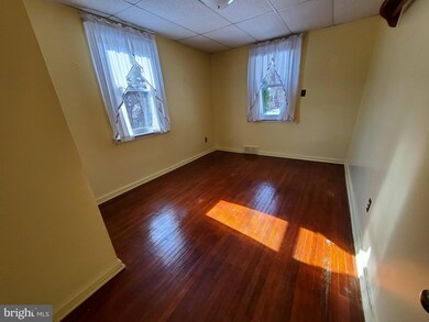 516 Hastings Ave, Wallingford, PA 19086 - photo 4