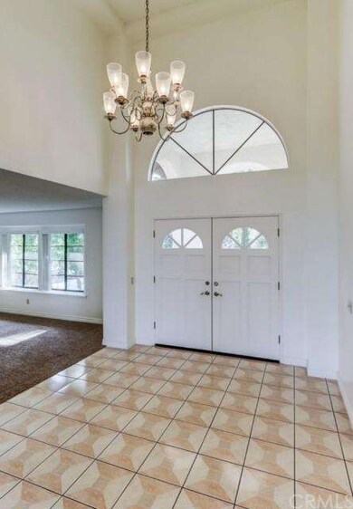 High Ceiling and Half Circle Window for wonderful 