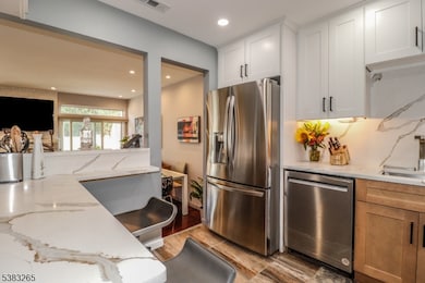 11 Borelle Square, Parlin, NJ 08859 - photo 7