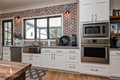 920 N Main St, Bentonville, AR 72712 - photo 4