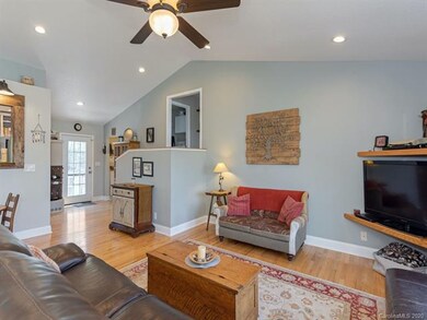 42 Faith Hill Dr, Flat Rock, NC 28731 - photo 7