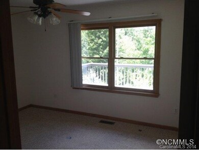 337 Deer Track Ln, Burnsville, NC 28714 - photo 7