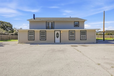 13485 Liberty School Rd unit 2, Azle, TX 76020 - photo 2