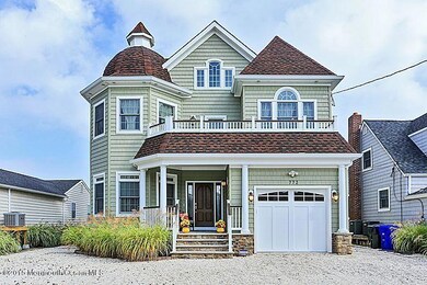 Custom Waterfront