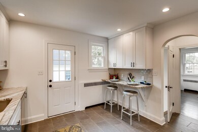 201 Maryland Ave, Towson, MD 21286 - photo 7