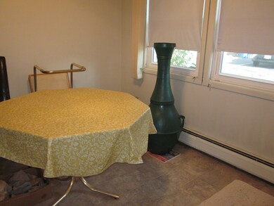 93 Manor Ct unit 93, Springfield, MA 01118 - photo 6