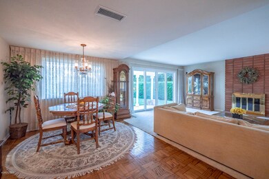 1708 Ide Ct Thousand Oaks CA-large-003-2