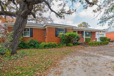 937 Brown Trail, Bedford, TX 76022 - photo 2