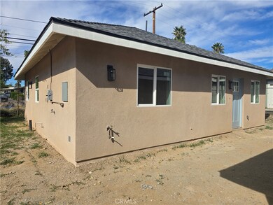 245 N Evans St, Banning, CA 92220 - photo 4