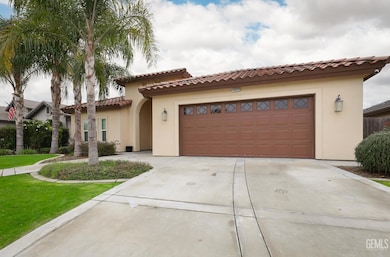 10225 Azimuth St, Bakersfield, CA 93306 - photo 5