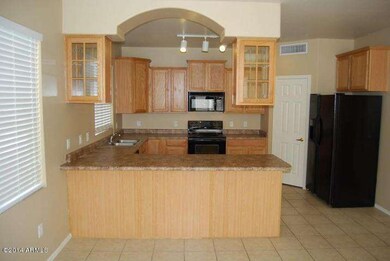 Glass Cabinet Breakfronts and Breakfast