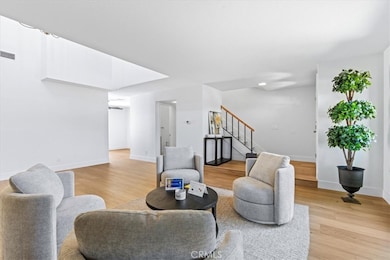 4 Wintergreen unit 4, Irvine, CA 92604 - photo 3