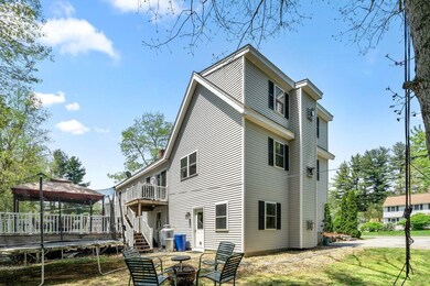 11 Carriage Ln, MerriMacK, NH 03054 - photo 5