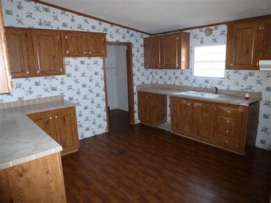 114 Tanner Cir, Shelbyville, TN 37160 - photo 7