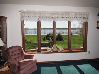 Absolutely Gorgeous Views right from your couch of