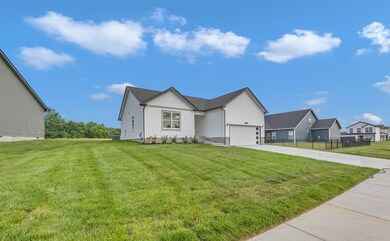 199 Donegal Dr, Clarksville, TN 37042 - photo 4