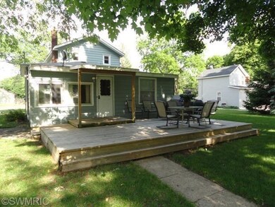 946 Lincoln Lake, Lowell, MI 49331 - photo 4