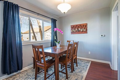 327 SW 10th St Redmond OR-print-007-010-