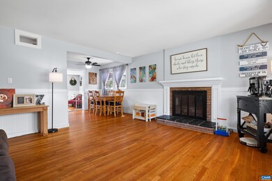 2226 Banbury St, Charlottesville, VA 22901 - photo 6