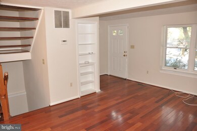 9286 Pirates Cove, Columbia, MD 21046 - photo 2