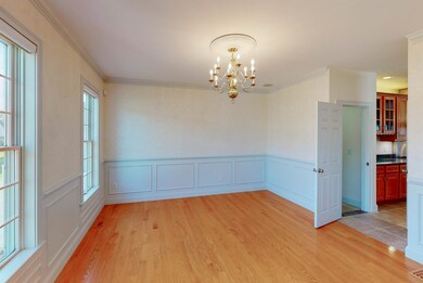 56 Constance St, Bedford, NH 03110 - photo 6