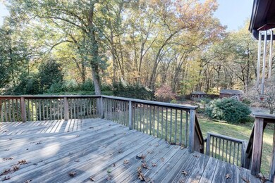 95 Oak Ln, Feeding Hills, MA 01030 - photo 5