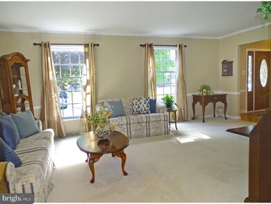 1160 Charter Rd, Warminster, PA 18974 - photo 4