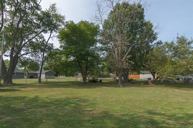 Look at this Huge Yard and there is still more.