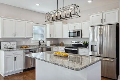 207 Bedford Ct, Hopkinsville, KY 42240 - photo 3