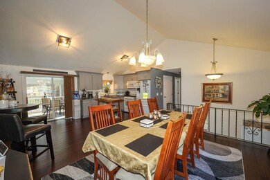 10 Bowman Ct, MerriMacK, NH 03054 - photo 5