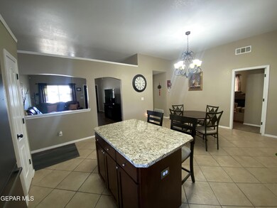 14324 Desert Sky Dr, Horizon City, TX 79928 - photo 2