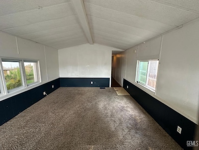 14035 Rosedale Hwy unit 66, Bakersfield, CA 93314 - photo 2