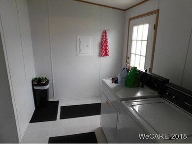 329 Eastwood Dr, Lima, OH 45804 - photo 4