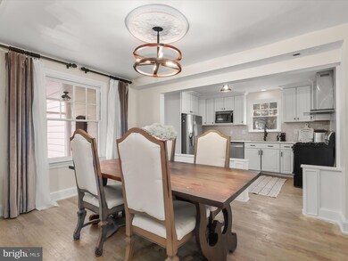 205 Sycamore Rd, Linthicum Heights, MD 21090 - photo 3