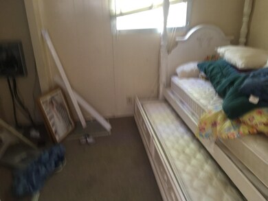 16555 Gantt Lake Rd, Dozier, AL 36028 - photo 5